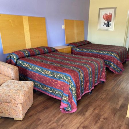 Relax Inn & Suites Angleton Zewnętrze zdjęcie
