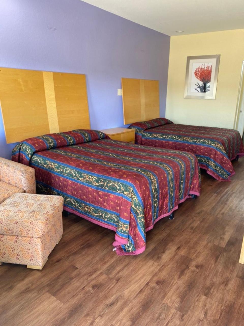 Relax Inn & Suites Angleton Zewnętrze zdjęcie