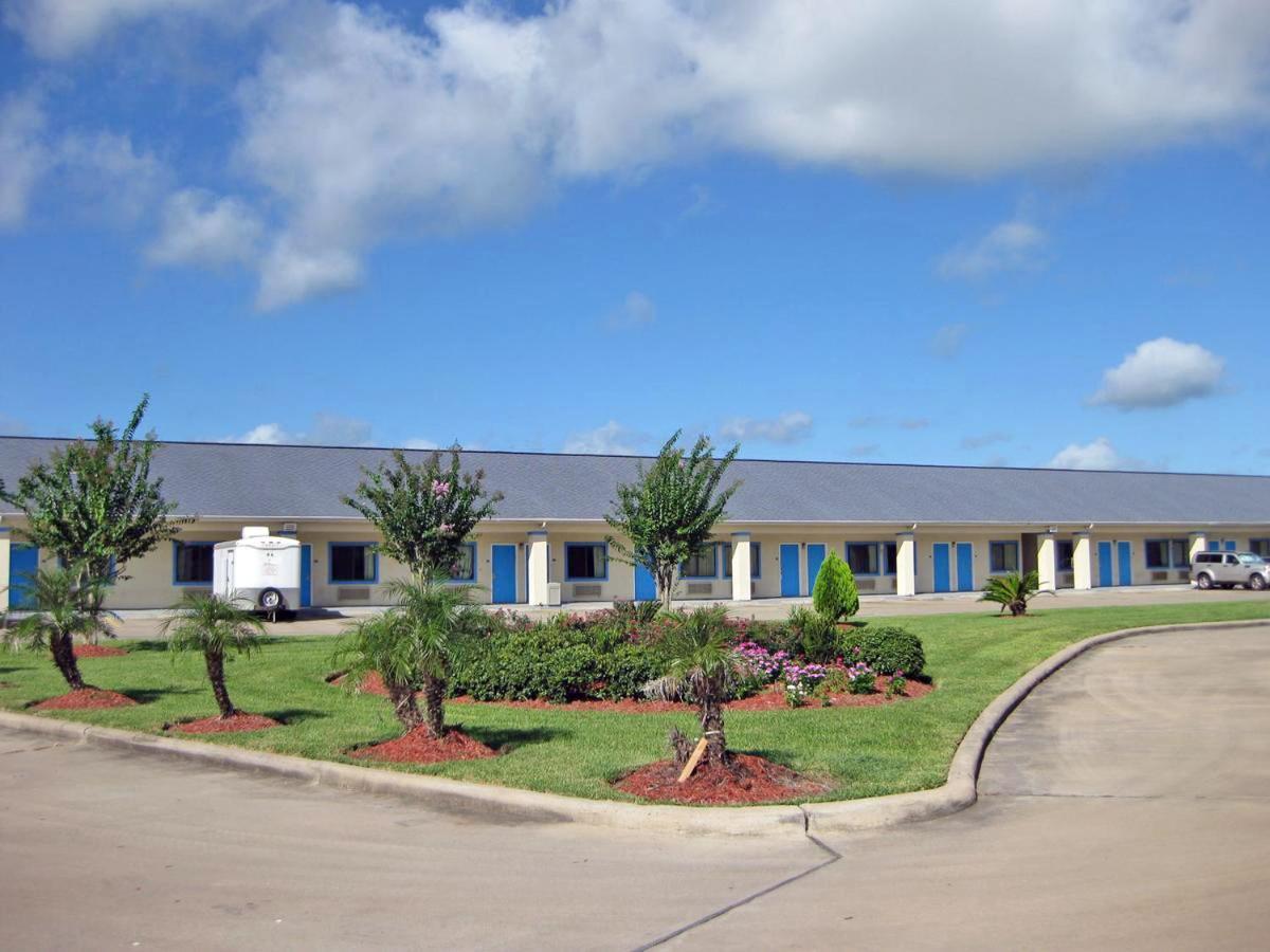 Relax Inn & Suites Angleton Zewnętrze zdjęcie
